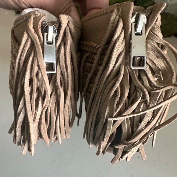 BCBG Generation Womens Beige Faux Leather Ankle Booties Woven Braid & Fringe Det - Picture 11 of 11